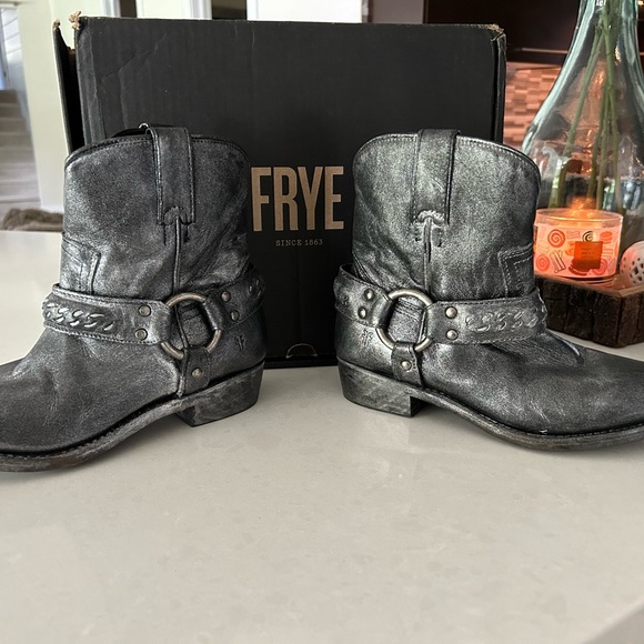 FRYE billy chain western boots - Picture 3 of 6